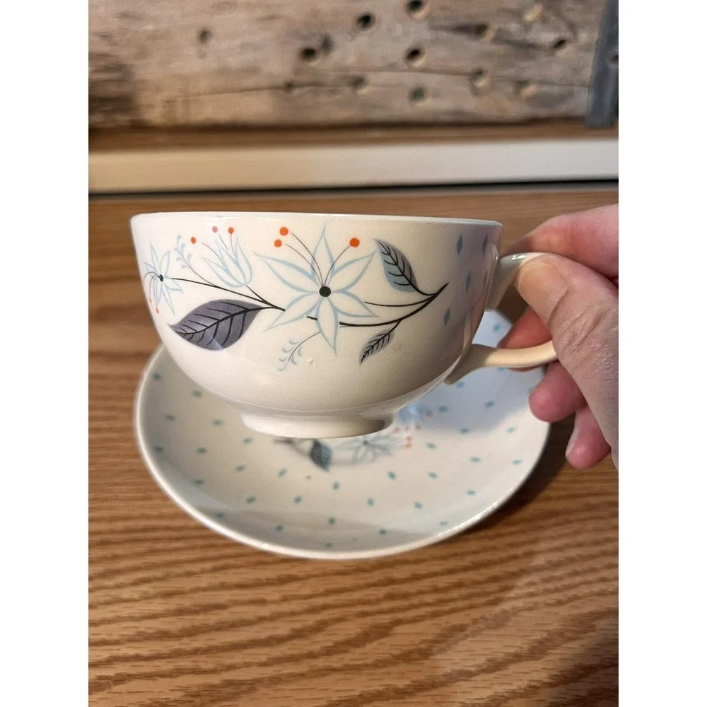 Vtg MCM Homer Laughlin Dura‎ Berry Teacup Saucer Aqua Diamonds & Floral Center